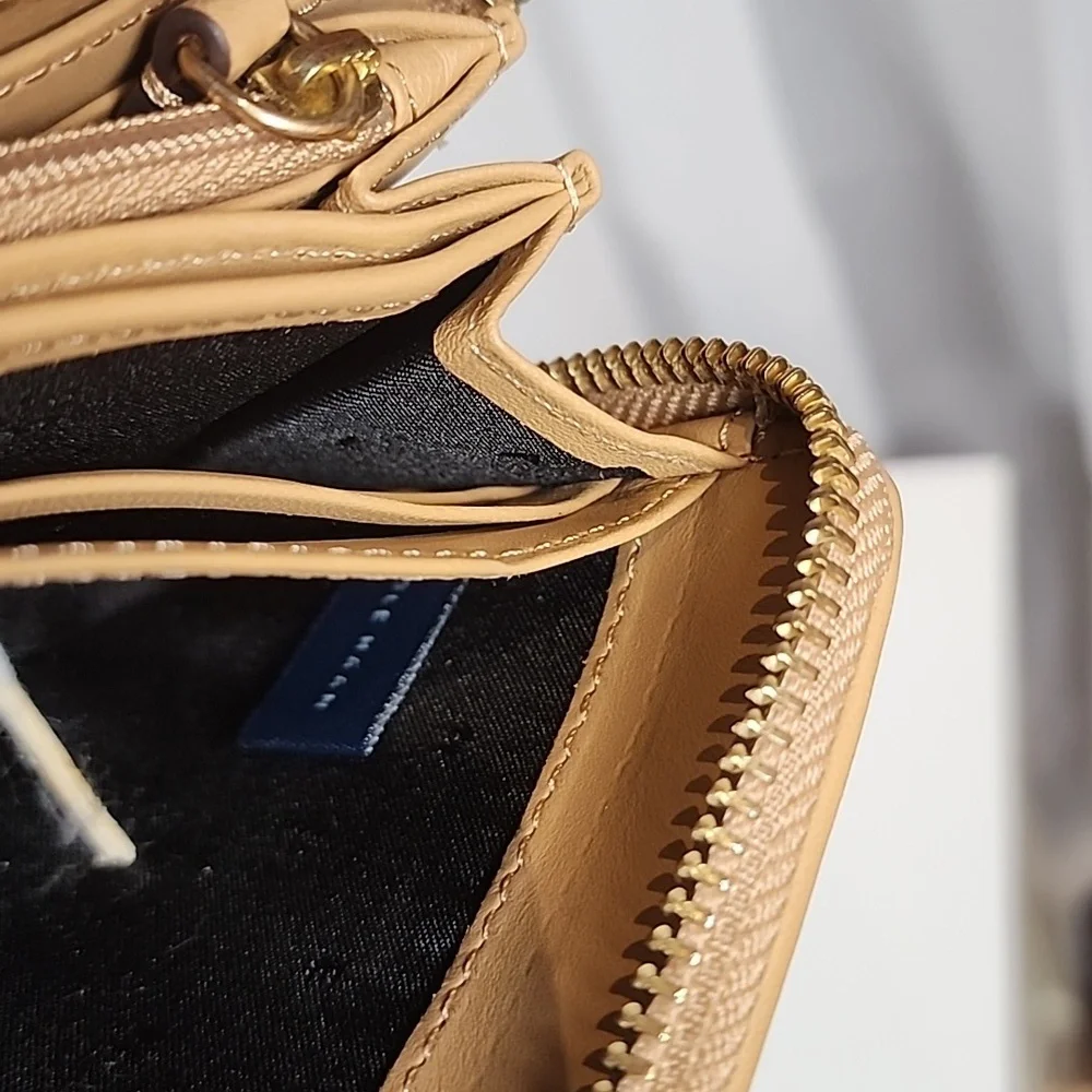 Cole Haan Zippy Wallet
